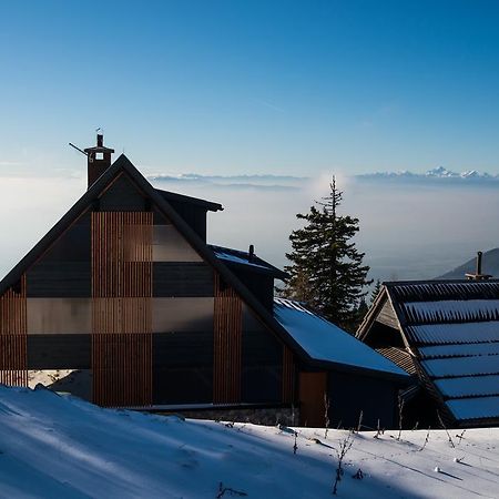 Apartments Zvoh, Krvavec, Ski-in, Ski-out Cerklje na Gorenjskem Extérieur photo