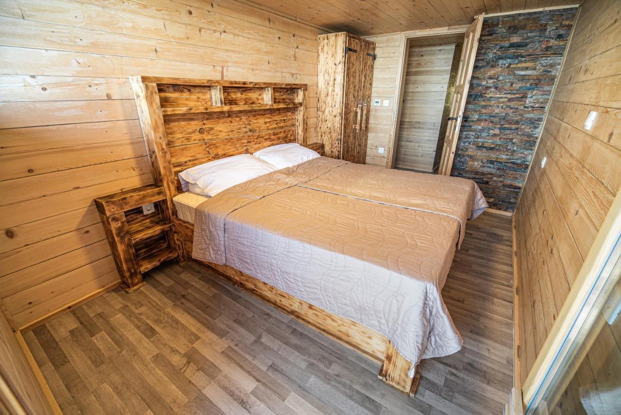Apartments Zvoh, Krvavec, Ski-in, Ski-out Cerklje na Gorenjskem Extérieur photo
