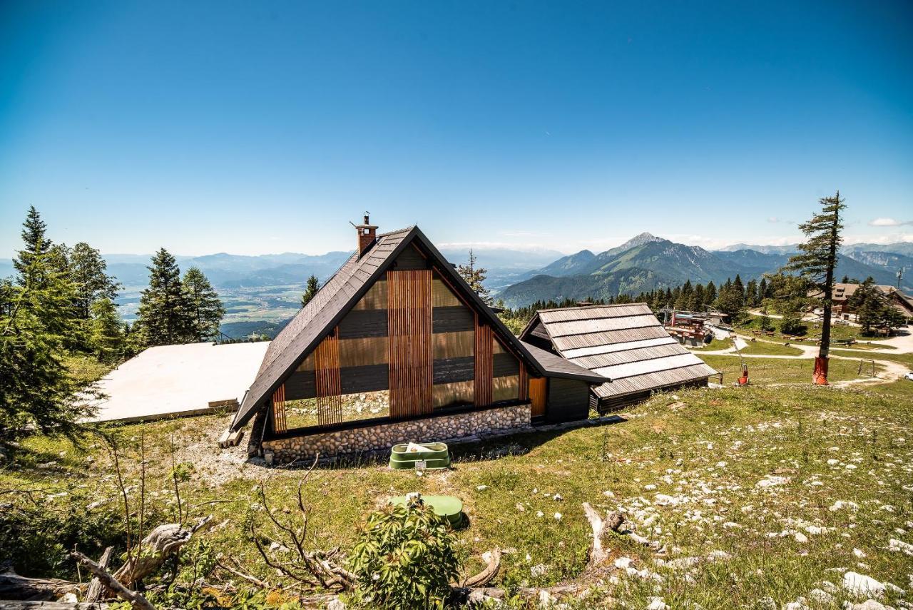 Apartments Zvoh, Krvavec, Ski-in, Ski-out Cerklje na Gorenjskem Extérieur photo