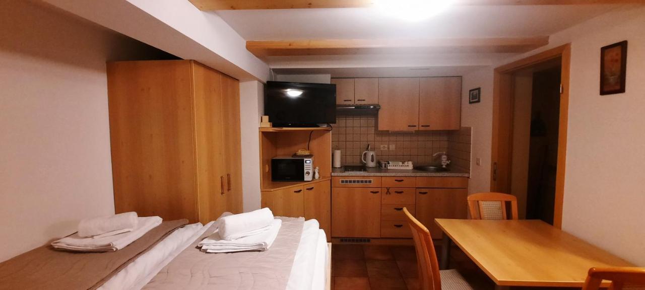 Apartments Zvoh, Krvavec, Ski-in, Ski-out Cerklje na Gorenjskem Extérieur photo
