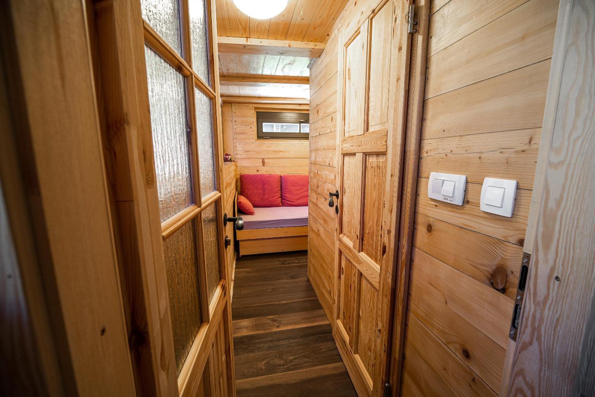 Apartments Zvoh, Krvavec, Ski-in, Ski-out Cerklje na Gorenjskem Chambre photo