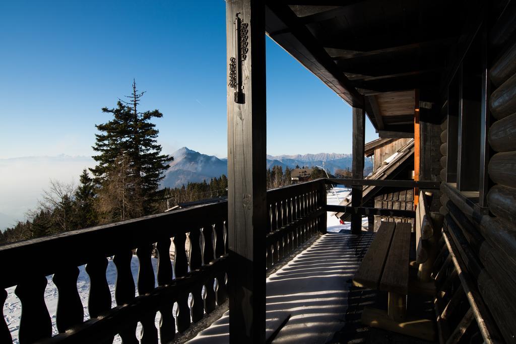 Apartments Zvoh, Krvavec, Ski-in, Ski-out Cerklje na Gorenjskem Extérieur photo