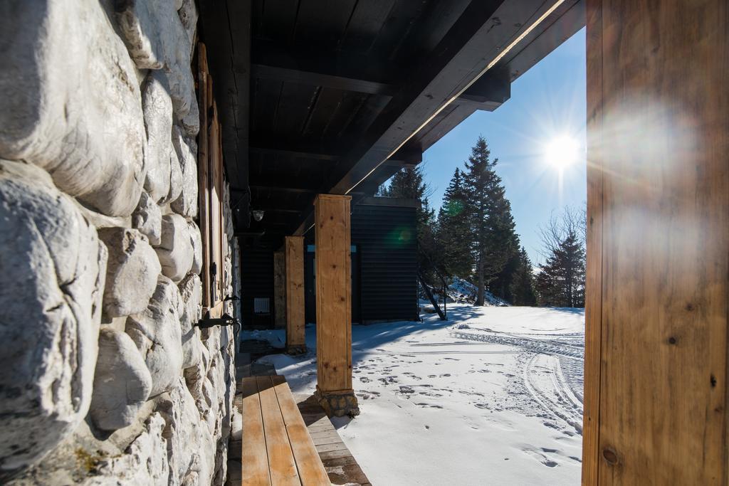 Apartments Zvoh, Krvavec, Ski-in, Ski-out Cerklje na Gorenjskem Extérieur photo